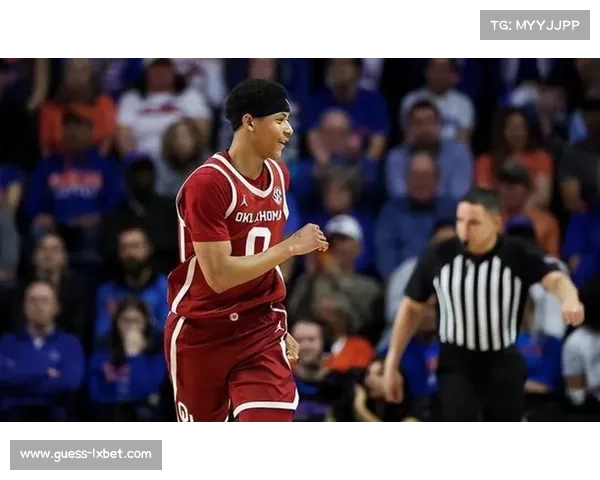 爵士险胜黄蜂，新秀费尔斯关键封盖